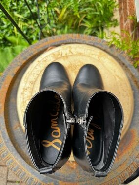 Sam Edelman Black Leather Side-Zip Ankle Booties